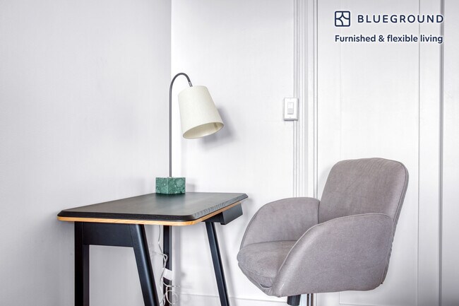 Foto del edificio - 1284 Beacon St