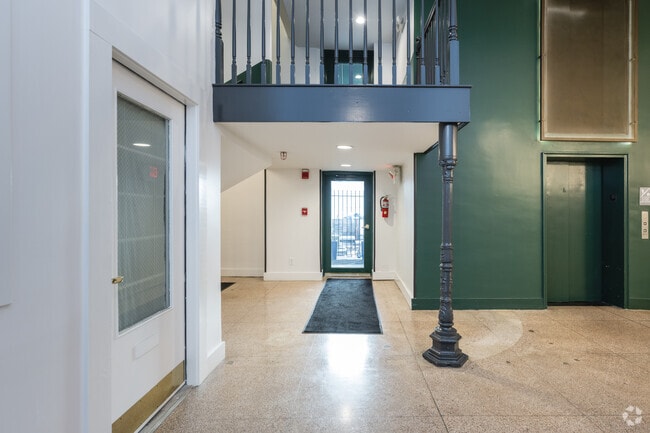 Entrance - The Palmetto Lofts
