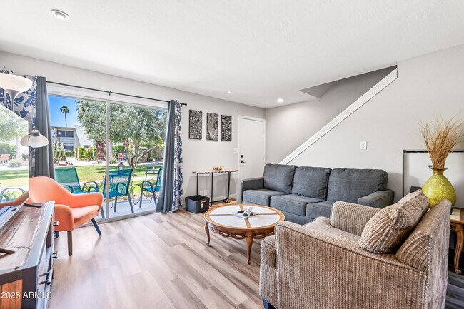 Foto del edificio - 4630 N 68th St