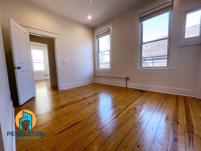 Foto del edificio - 514 E 12th St