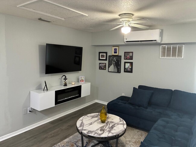 Photo - 2816 Fan Palm Dr Townhome