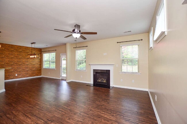 Building Photo - 2037 Ice Lake Ct
