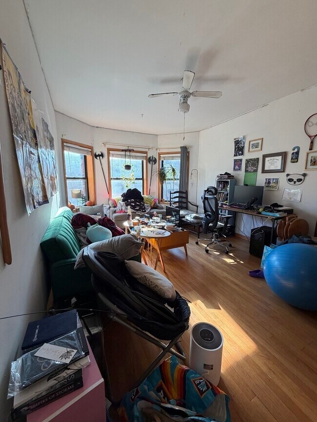 Foto del edificio - 626 W Patterson Ave