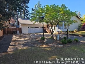 Building Photo - 15711 SE 143rd St