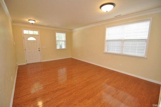 Building Photo - 514 Emerald Downs Rd