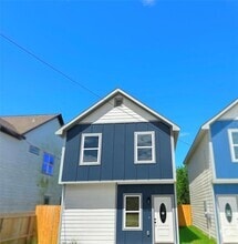 Building Photo - 7813 Hirsch Rd