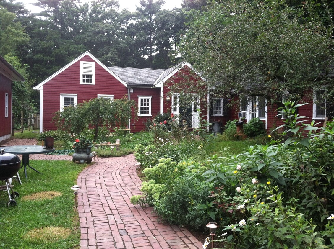 Primary Photo - 333 Dedham St