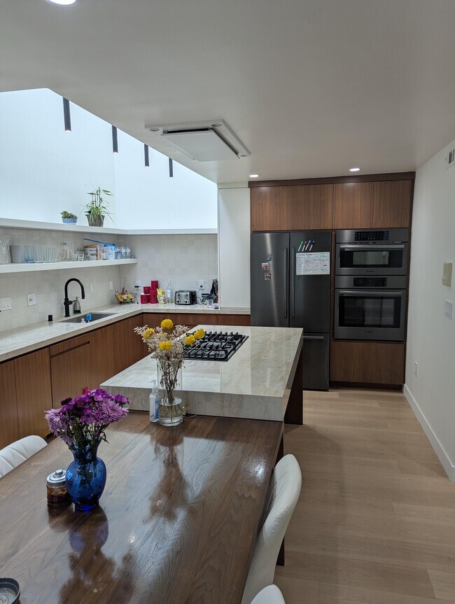 Foto del edificio - 2503 28th St
