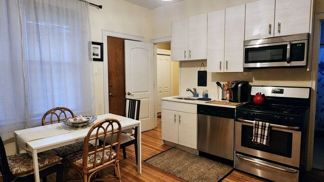 Photo - Brand new rehab 2 bedroom in the heart of Ukrainian Village with balcony facing south Apartment