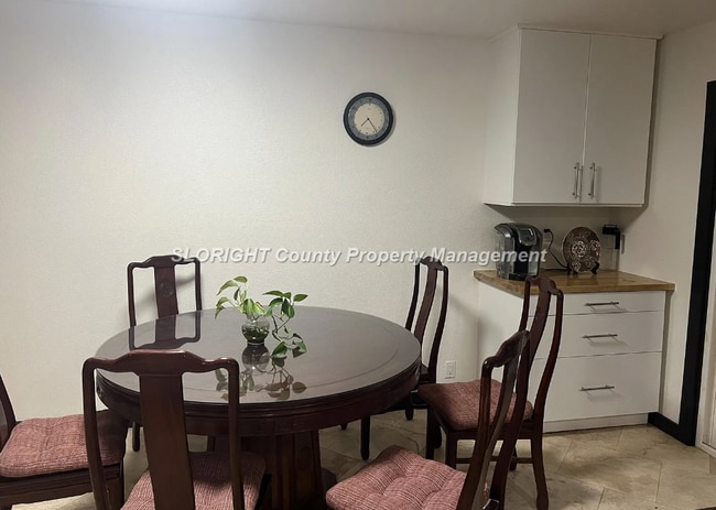 Foto del edificio - AVAILABLE JULY - 4 Bedroom / 3 bath