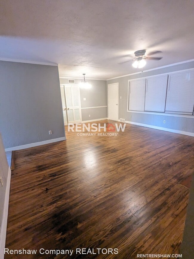 Building Photo - 3 br, 1 bath House - 4420 Tutwiler Ave