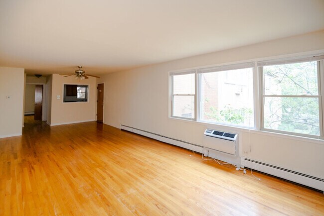 Foto del edificio - 1320 W Lunt Ave