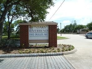 Foto del edificio - 1103 Dulles Ave
