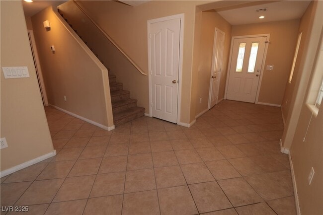 Foto del edificio - 5940 Feral Garden St