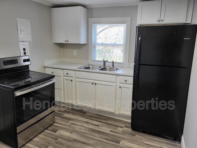 Foto del edificio - 154 Shurley St