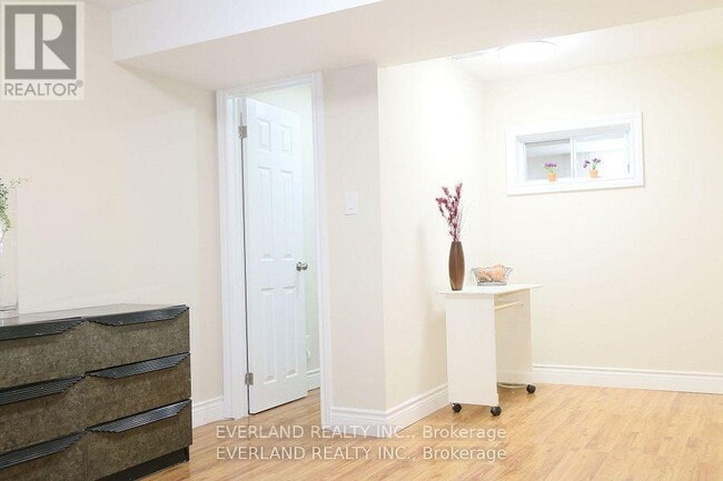 Building Photo - 38 Kimberly Ct