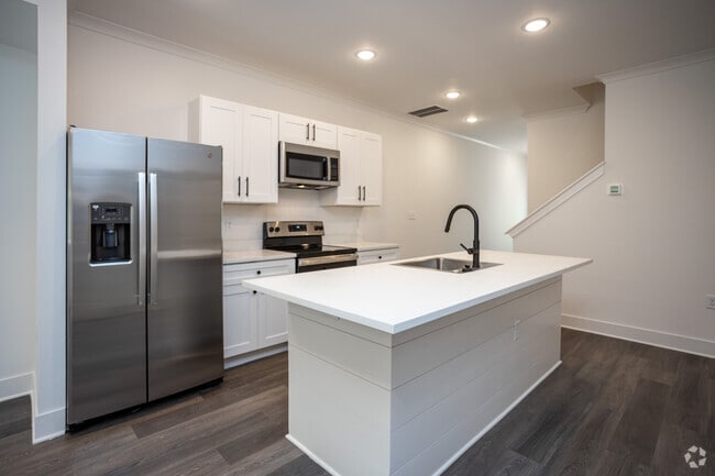 Interior Photo - Highline at Knoxville