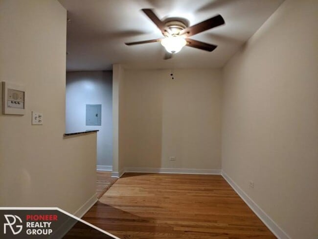 Building Photo - 1 bedroom in CHICAGO IL 60614