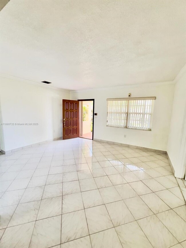 Building Photo - 2101 SW 81st Ave