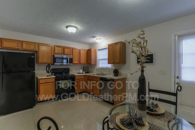 Building Photo - 1339 Benley St
