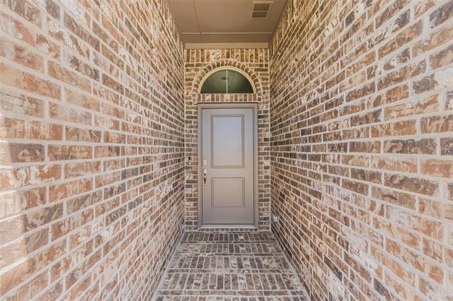Foto del edificio - 1343 Fox Hollow Rd