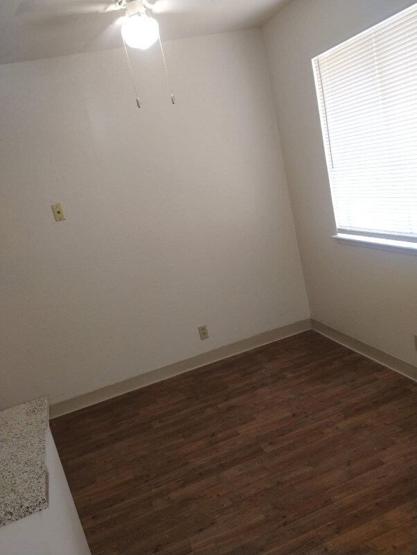 Foto del edificio - 370 Butcher Rd