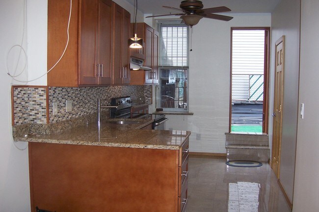 Foto del edificio - 114 Diamond St