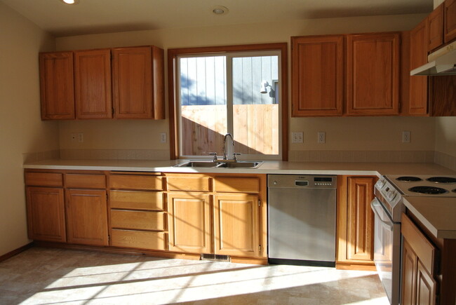 Foto del edificio - Beautiful 3-Bedroom Home In SW Corvallis
