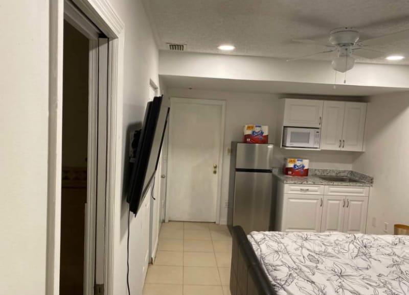 Foto del edificio - 11050 NW 28th St
