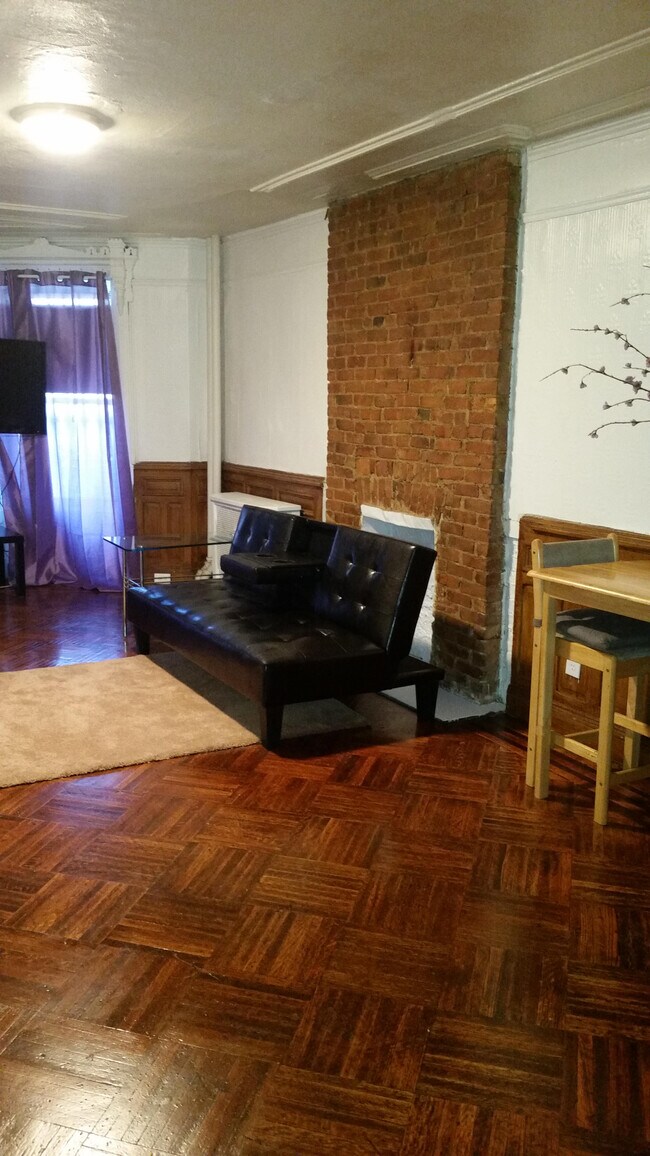 principal - 578 Greene Ave