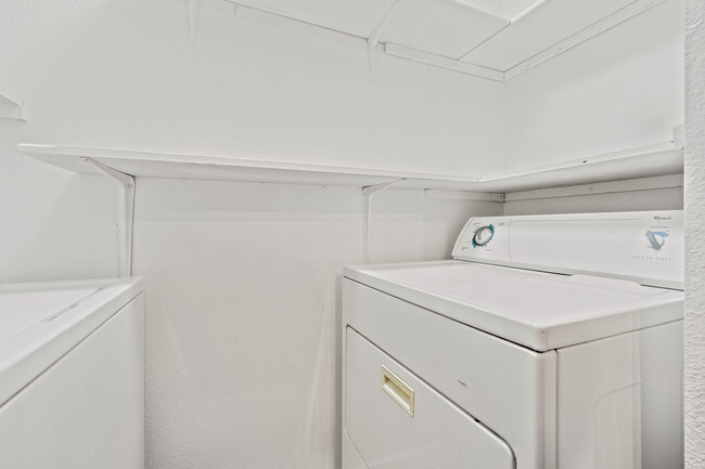 Foto del edificio - 2108 SW Andover St