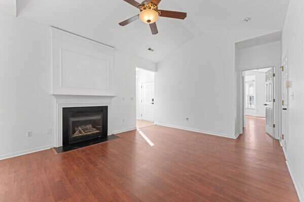 Foto del edificio - 4 Maravista Ave