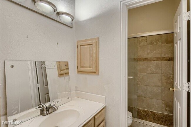 Foto del edificio - 3 br, 2 bath House - 609 Blair Drive