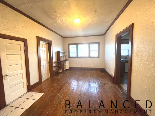 Building Photo - 3 br, 1.5 bath House - 712 SW 16th St