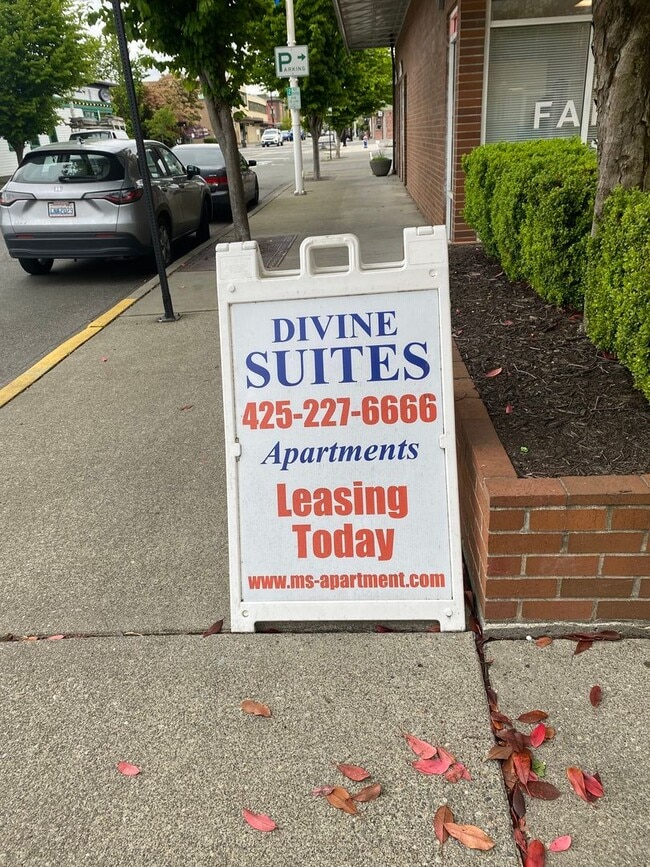 Interior Photo - Divine Suites at Downtown Renton