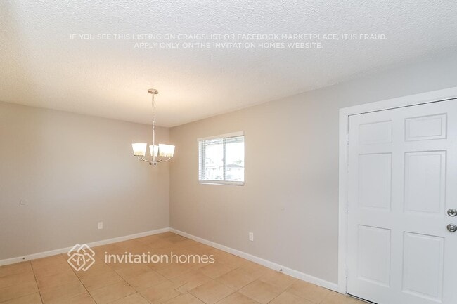 Building Photo - 5933 W Nancy Rd