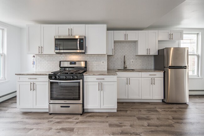 Foto del edificio - 74 COLGATE St