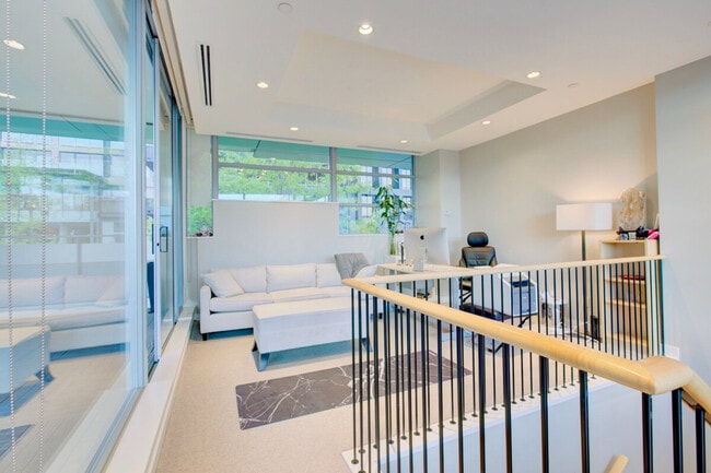 Photo du bâtiment - 1163 W Cordova St