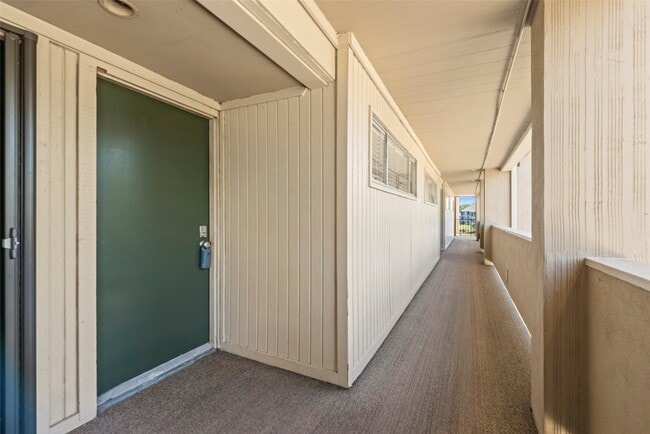 Building Photo - 12600 Melville Dr