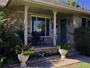 Foto del edificio - FREE MAY RENT + Great Location- Close to H...