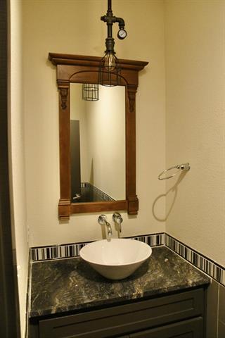 Foto del edificio - 2815 Merrimac St