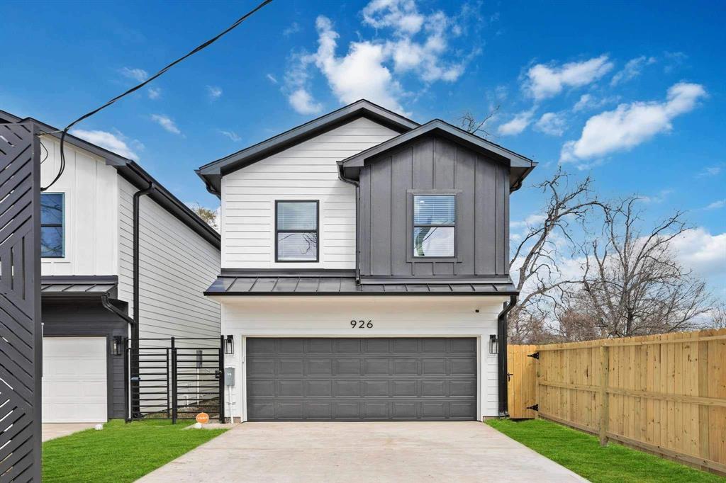 Foto principal - 926 Granville Dr