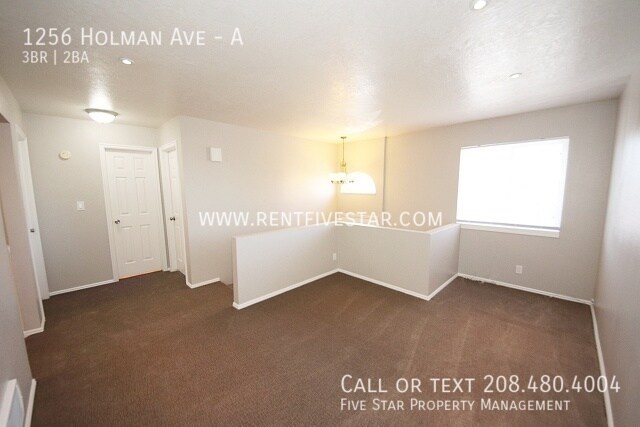 Foto del edificio - 1256 Holman Ave