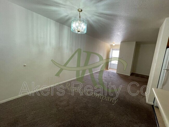Foto del edificio - 2730 Poplar St