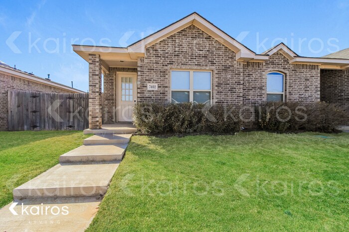 Foto principal - 7402 Mosley St