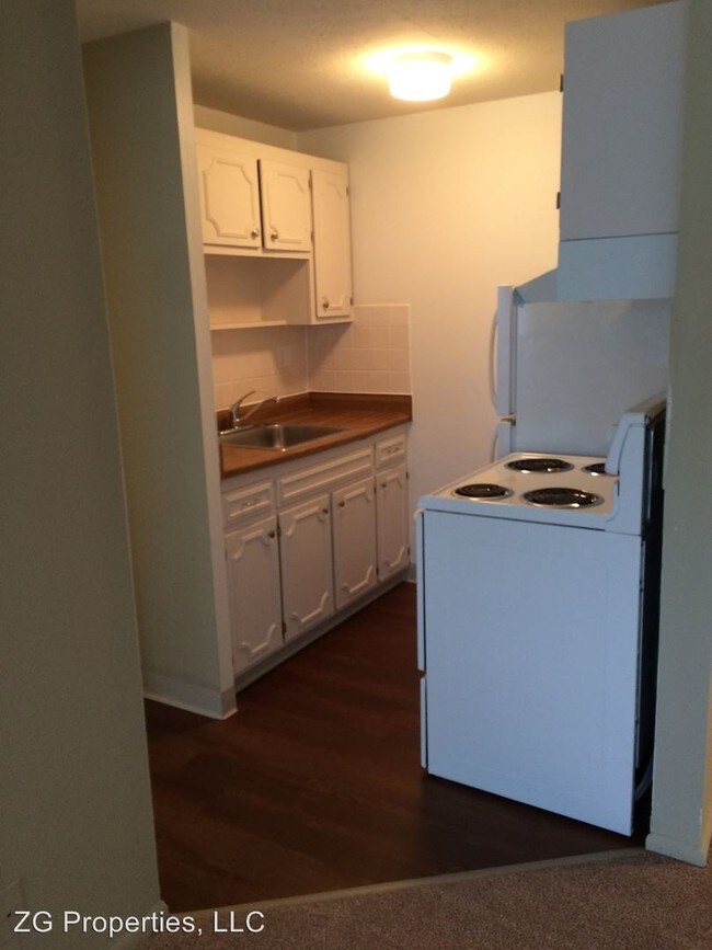 Building Photo - 13300 Starlite Dr