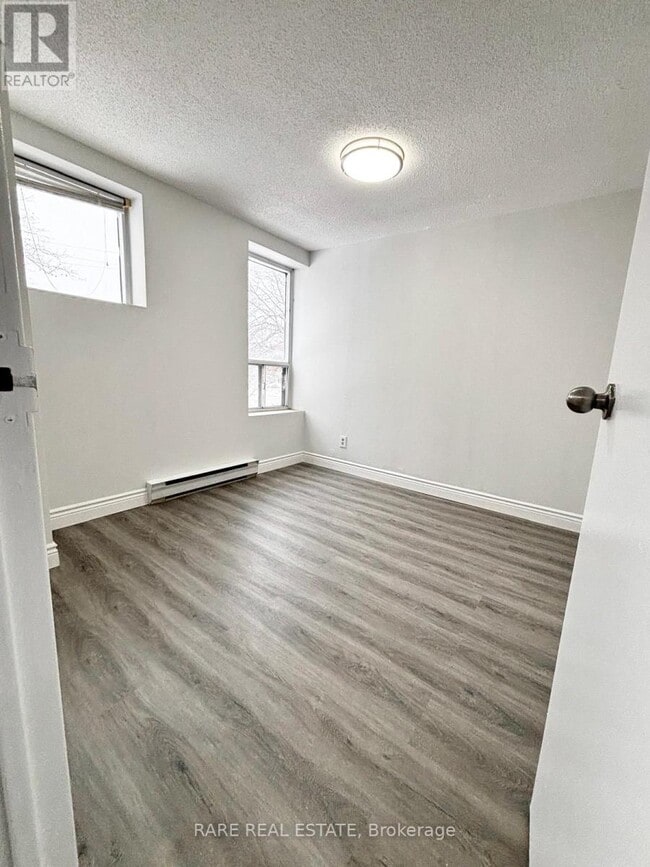 Building Photo - 99 Bellevue Ave