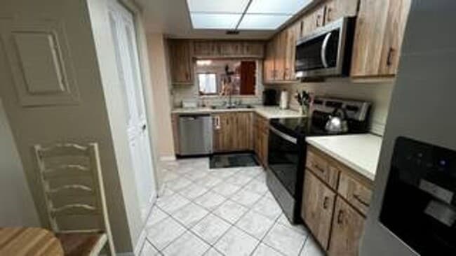 Building Photo - Windrush 312