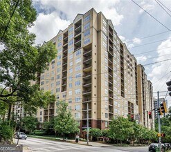Building Photo - 1101 Juniper St NE