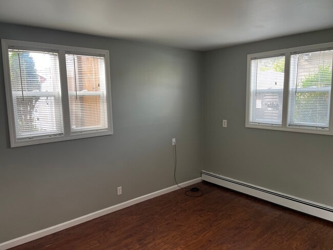 Building Photo - 22 Barone Cir